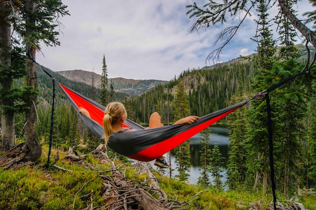 hammock-girl