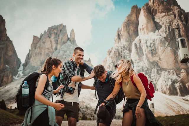 travel-with-friends